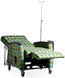 Recliner with Oxygen Tank 